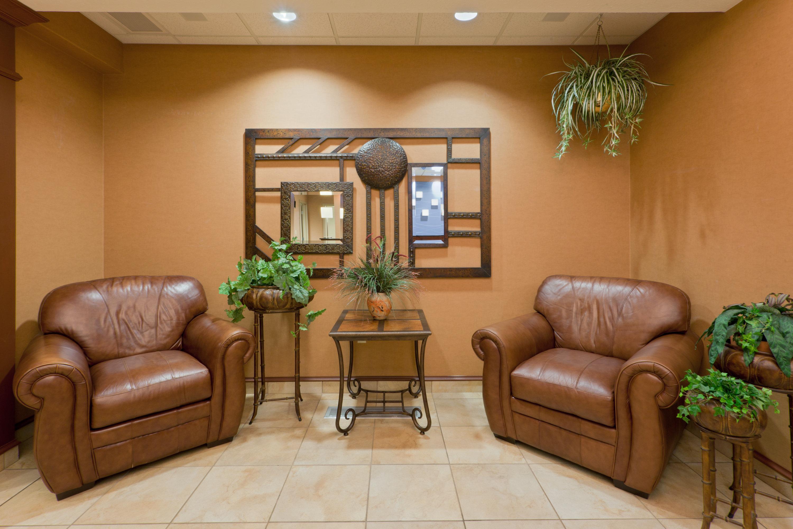 Holiday Inn Express Hotel & Suites Kent State University Eksteriør billede