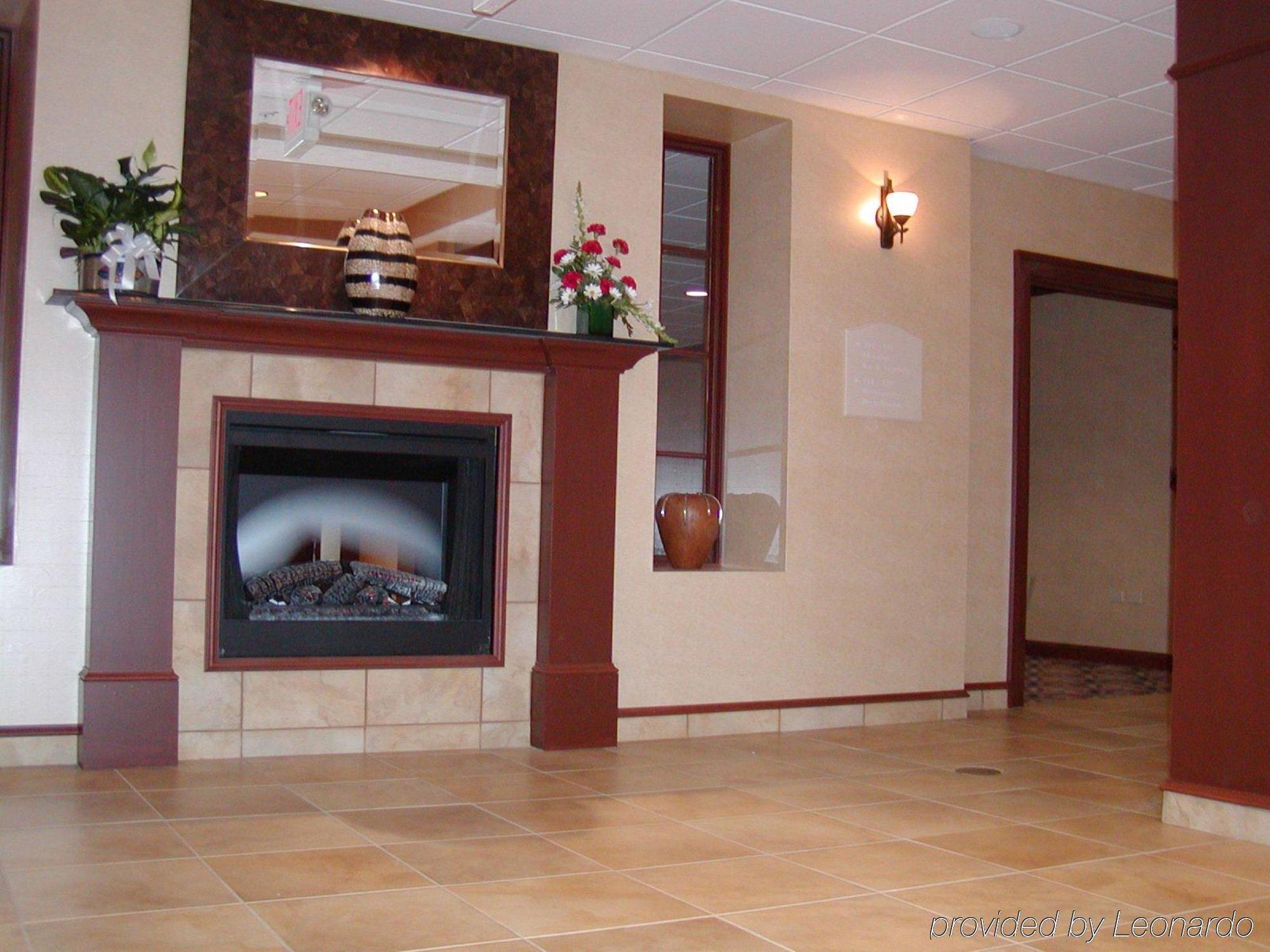 Holiday Inn Express Hotel & Suites Kent State University Interiør billede